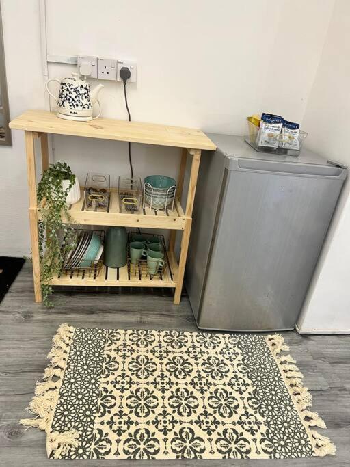 טאנה ראטה Roemah Lily Studio מראה חיצוני תמונה
